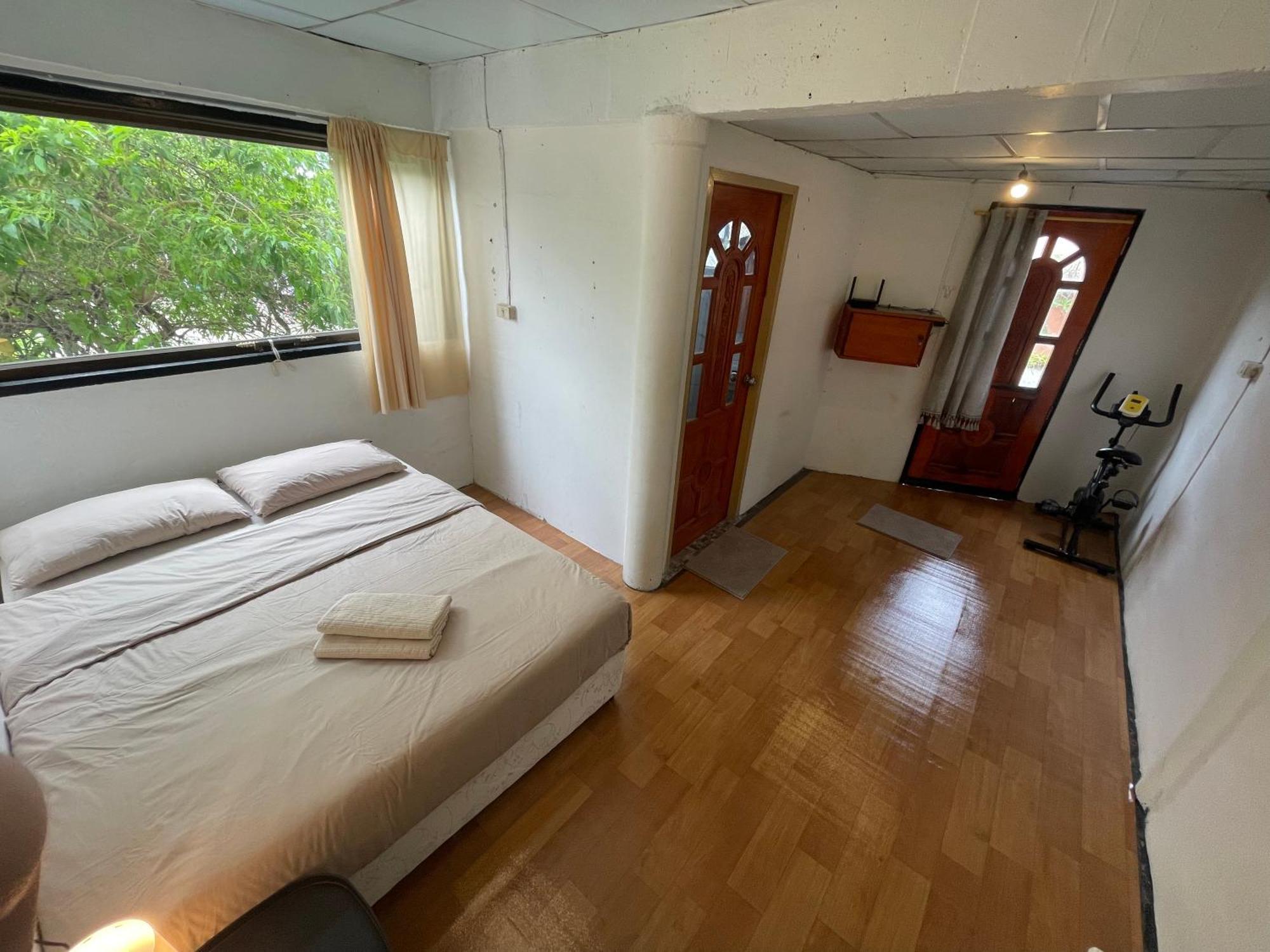Budget Room Koh Phangan Pier With Ac 외부 사진